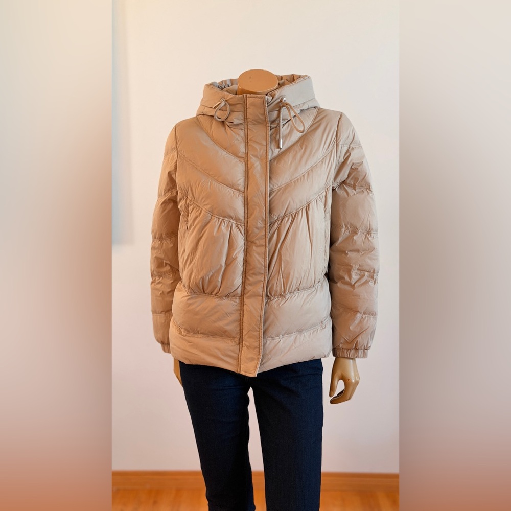 Vintage Style Down Puffer Jacket with Hood